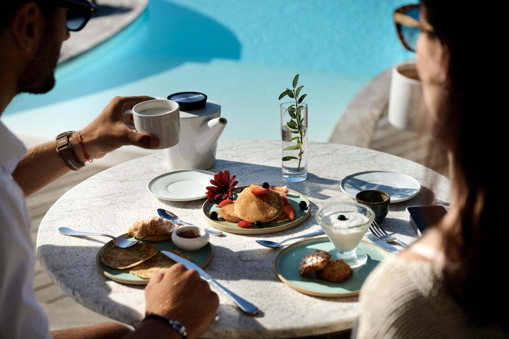 Hotel Cala Di Greco Бонифачо Экстерьер фото