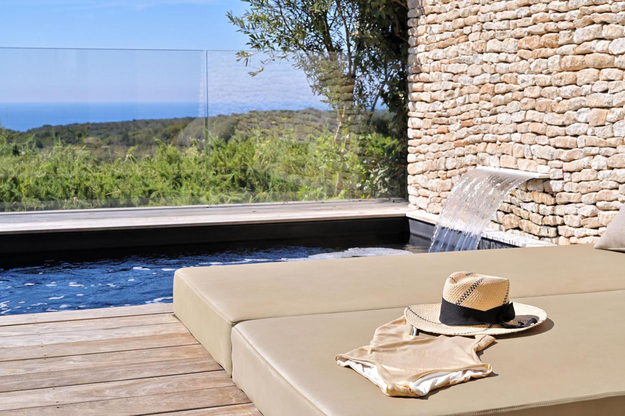 Hotel Cala Di Greco Бонифачо Экстерьер фото