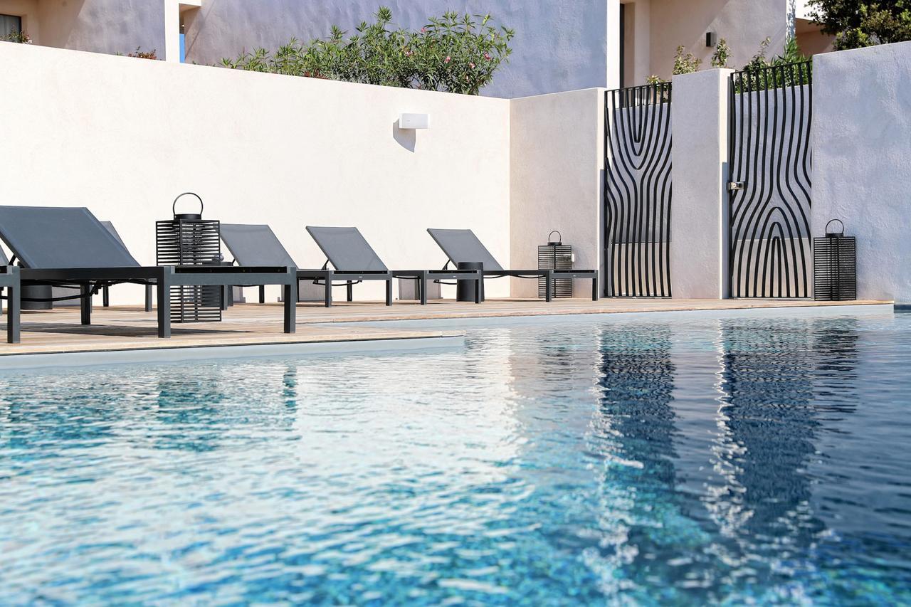 Hotel Cala Di Greco Бонифачо Экстерьер фото